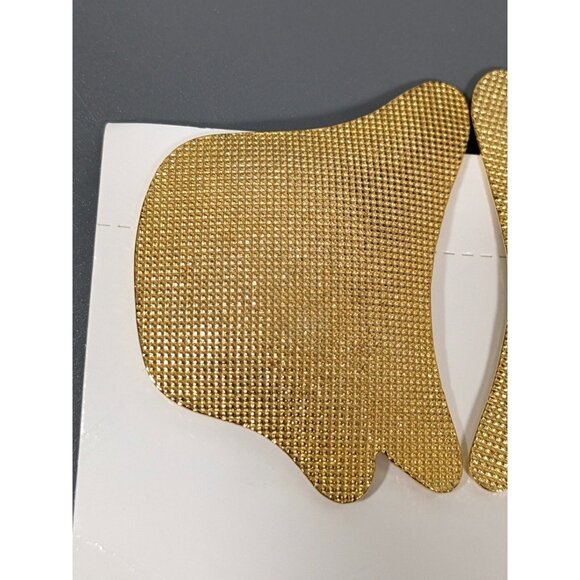 Vintage Karla Jordan Gold Tone Textured Asymmetrical Bold Clip Earrings Unique - Picture 3 of 7